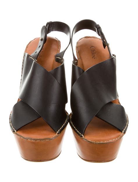 chloe wedges